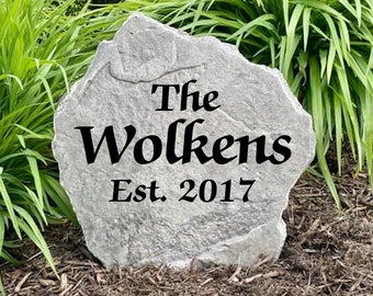 Piedra con nombre - Piedra grabada personalizada - Piedra para jardín - Entrada de casa - Regalo de boda - Decoración de jardín con piedra grabada - Piedra familiar