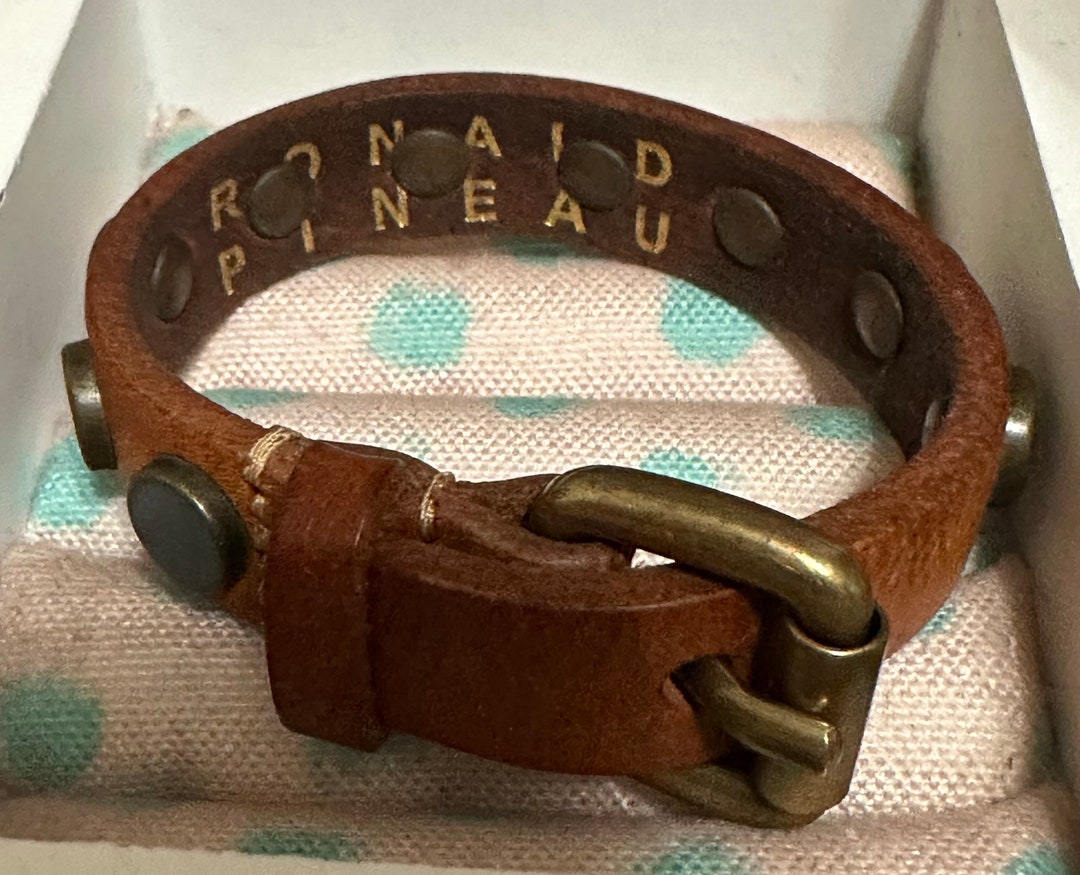 Ceinture Fine En Cuir Marron à Clous Décoratifs Ronald Pineau - Taille L, Neuve Sans étiquette