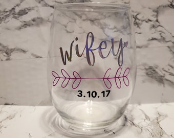 Bride To Be Gift Gift For Wife 17 oz Stemless Wife Wine Glass Bride Gift Wifey Wine Glass Perfect Bridal Shower Gift