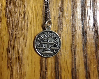 Libra Sternzeichen Anhänger Halskette: Astrologie Schmuck Geschenk