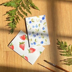 Berry Card Set Tarjetas de fresas y arándanos de acuarela pintadas a mano