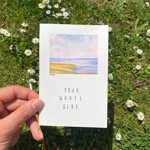 Tarjeta de felicitación personalizada con atardecer en la playa, pintada a mano. Frase personalizada. Interior en blanco. Tarjeta con arte costero en acuarela. Tarjeta con escena de playa.