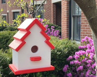 Traditional Eco-Friendly Poly Birdhouse, White with Red Roof