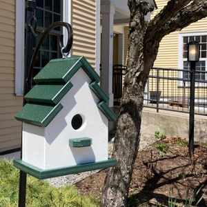 Traditional Eco-Friendly Poly Birdhouse, White with Green Roof image 2