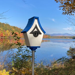 Regal Eco-Friendly Pole Mount Poly Birdhouse - White with Royal Blue Roof