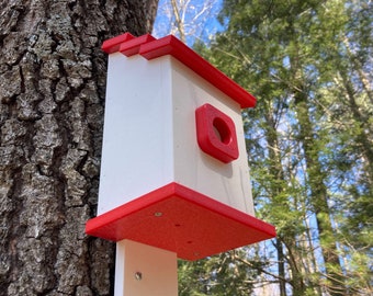 Square Back-Mount Birdhouse, White with Red Roof