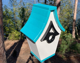 Regal Pole Mount Birdhouse - White with Eco-friendly Aqua Roof