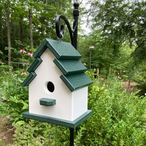 Traditional Eco-Friendly Poly Birdhouse, White with Green Roof image 5