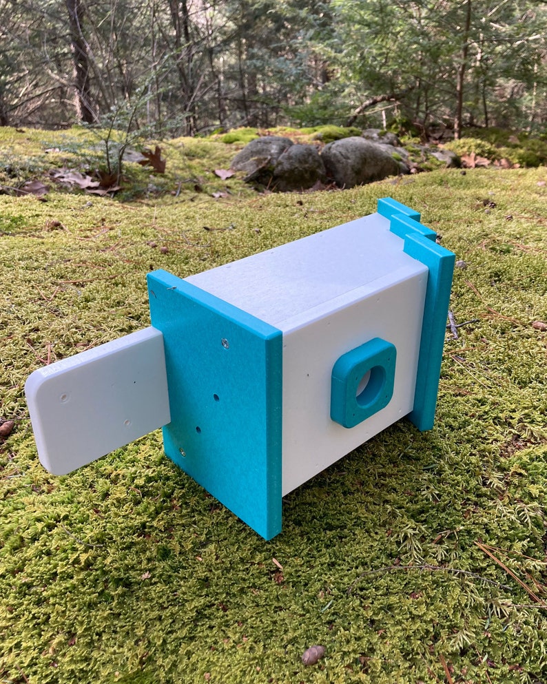 Square Back-Mount Birdhouse, White with Aqua Roof image 6