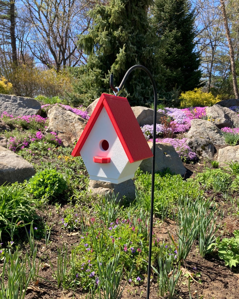 Classic Wren Poly Birdhouse, White with Red Roof image 1
