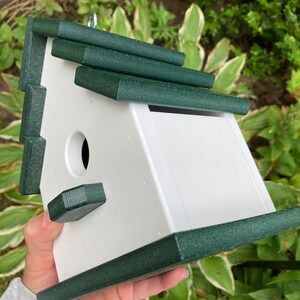 Traditional Eco-Friendly Poly Birdhouse, White with Green Roof image 8