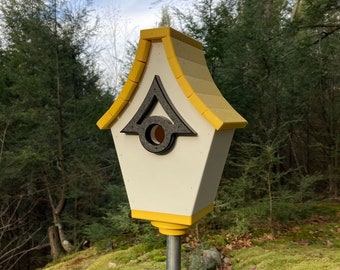 Regal Pole Mount Birdhouse - White with Yellow Roof