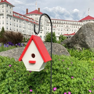 Classic Wren Poly Birdhouse, White with Red Roof image 8