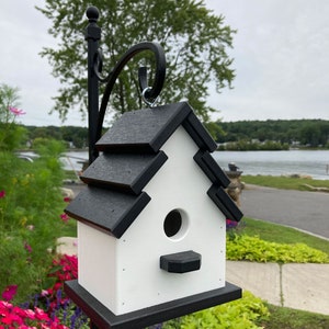 Traditional Recycled Poly Lumber Birdhouse, White with Black Roof