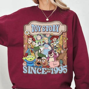Toy Story seit 1995 PNG, Disney Toy Story Charaktere Design, Toy Story Film PNG, Disney World T-Shirt Design, Familie Passendes Shirt PNG