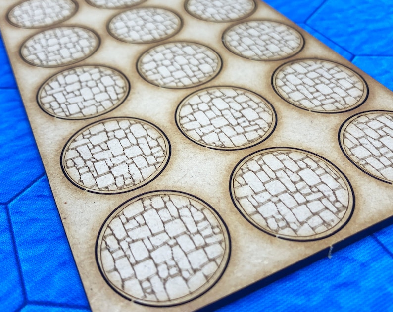 25mm Round MDF Bases with Cobblestone texture, Lot of 30, 60, 90 or 120, 28mm game miniatures, for war & skirmish games, DIY basing image 4