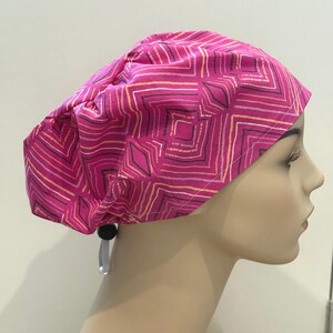 Magenta sirena wave scrub hat