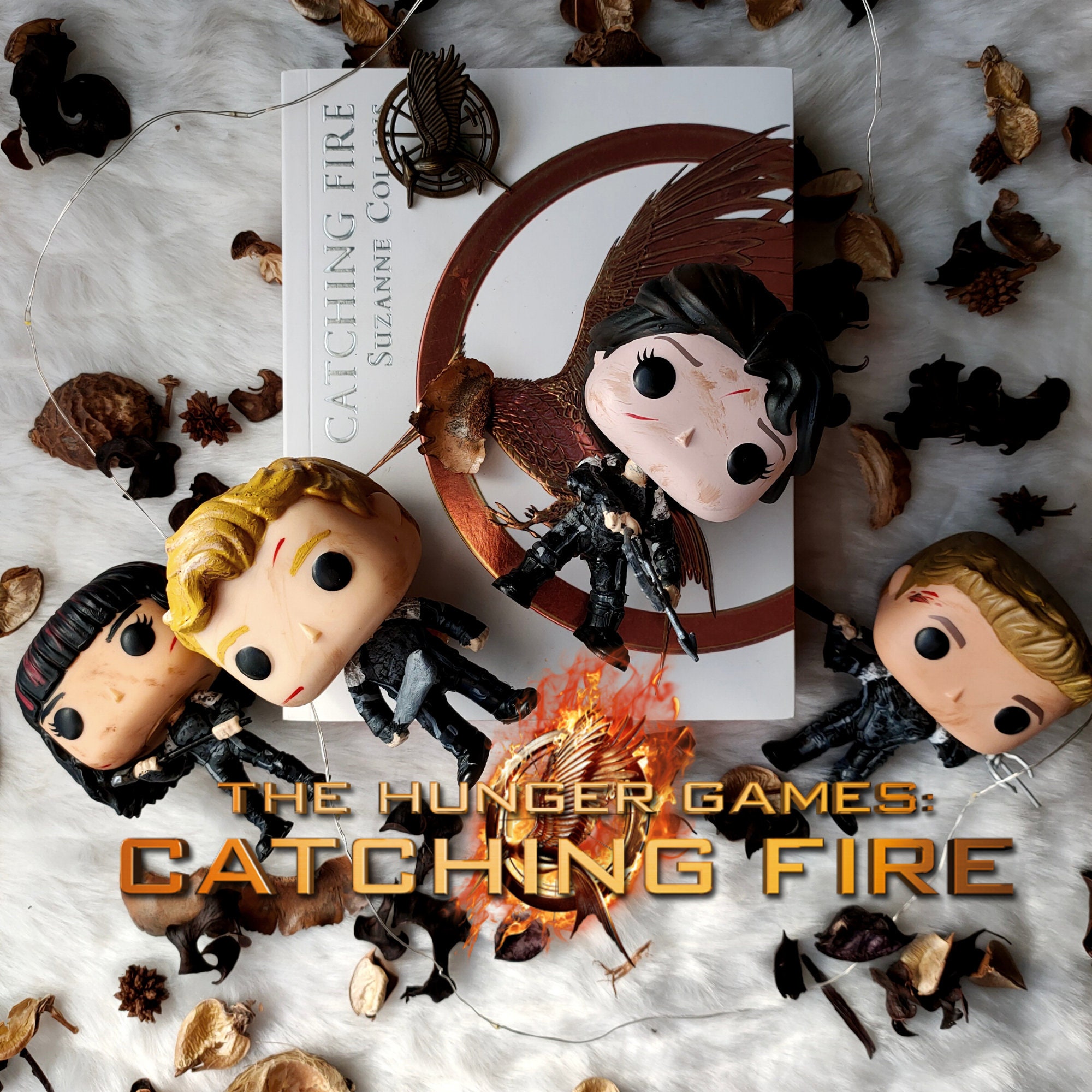 Custom Catching Fire Bookish Funko Pop Hunger Games - Katniss, Peeta,  Finnick, Johanna