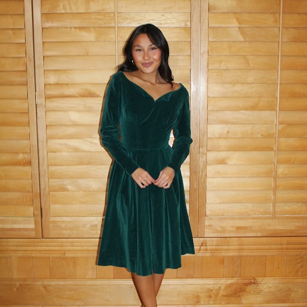 Vintage Green Velvet Fit and Flare Dress