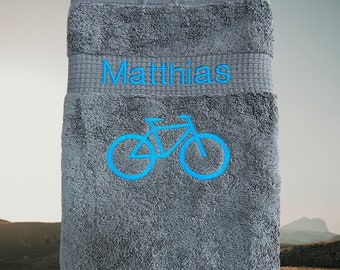 Fietsdoek geborduurd met naam, douchedoek, gastendoek, saunadoek, 4 maten en prachtige kleuren