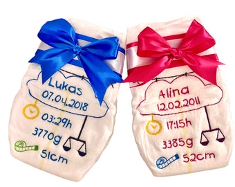 Embroidered diaper with name and dates of birth, gift for birth