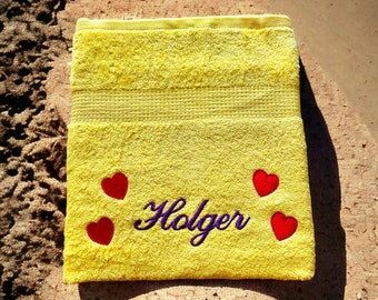 Shower towel 70 x 140 cm embroidered with your desired name, 4 flowers or hearts, different colors are possible