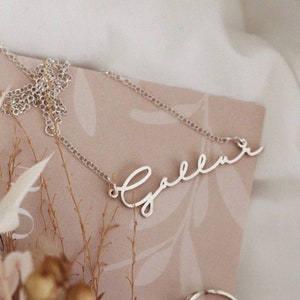 Colar com nome personalizado e assinatura manuscrita • Ouro 14K e prata esterlina • Joia com placa de identificação personalizada para mulheres • Presente de Natal