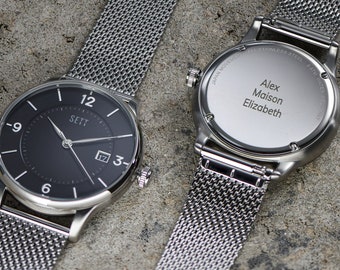 Sett & Co Personalisierte Neuheit gravierte Edelstahl-Herren-Mesh-Armband-Uhr für Ihn, Papa, Ehemann, Freund