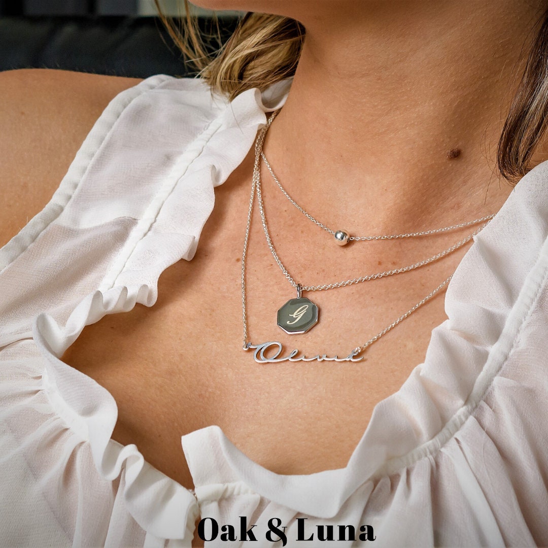 Personalized Minimalist Signature Name Necklace Oak and Luna