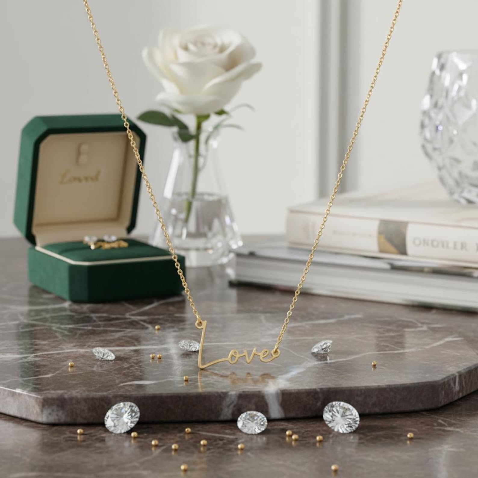 Take A Look About Oak Luna Name Necklace