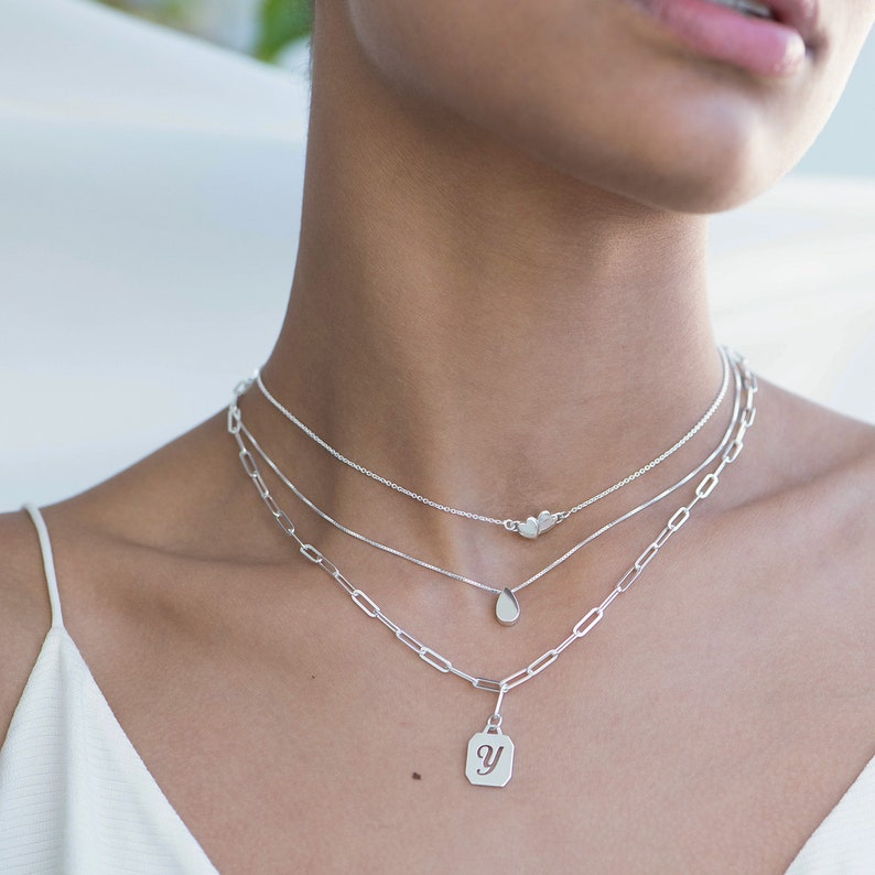 Initial Tag Charm Pendant Necklace Chain Reaction Necklaces Etsy