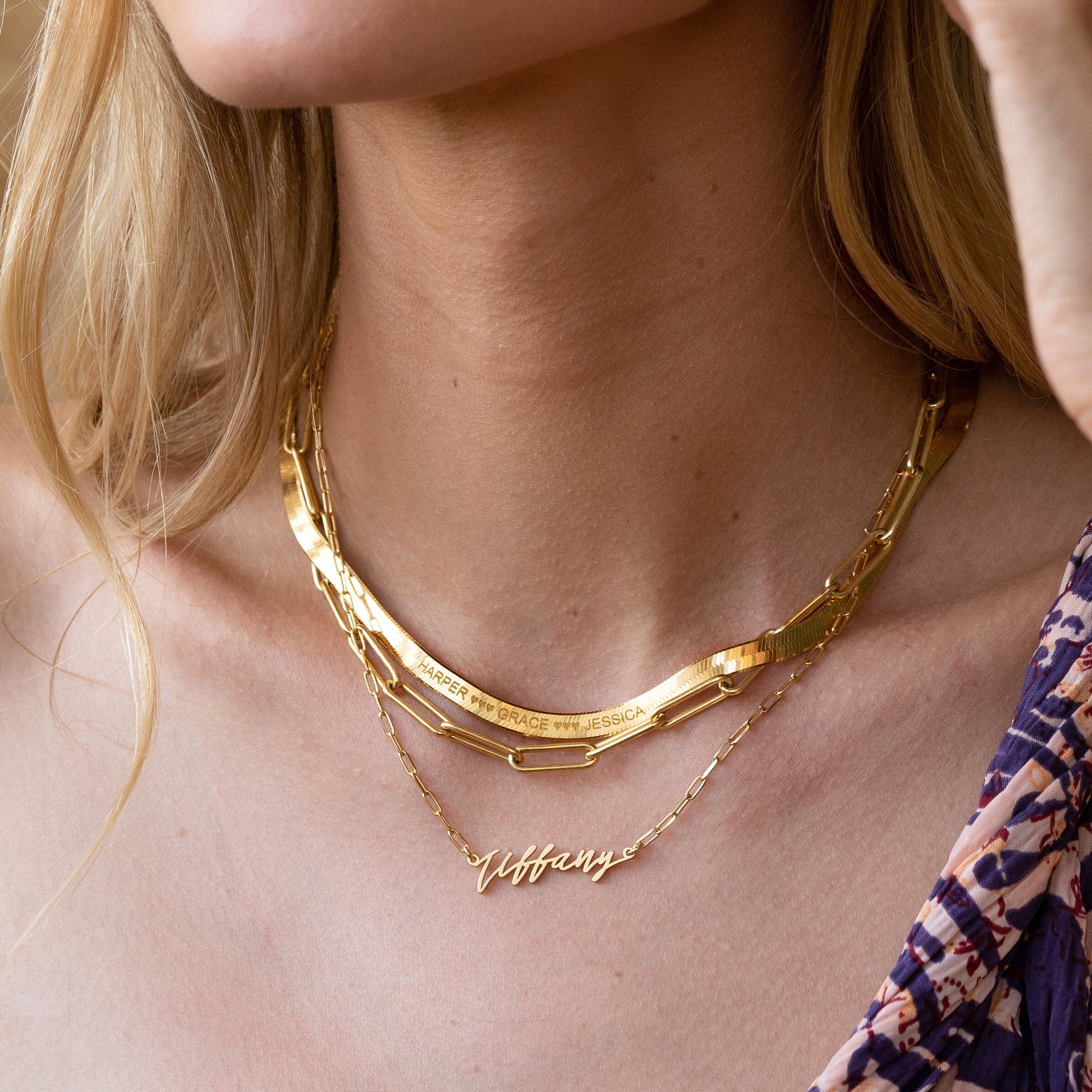 Herringbone name chain outlet