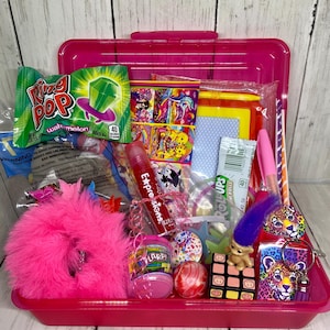 90s girl Mystery box | 90s Nostalgia Mystery Box | Blast from the past Mystery box | 90s Aesthetic | Gift | Gift Box | 1990s
