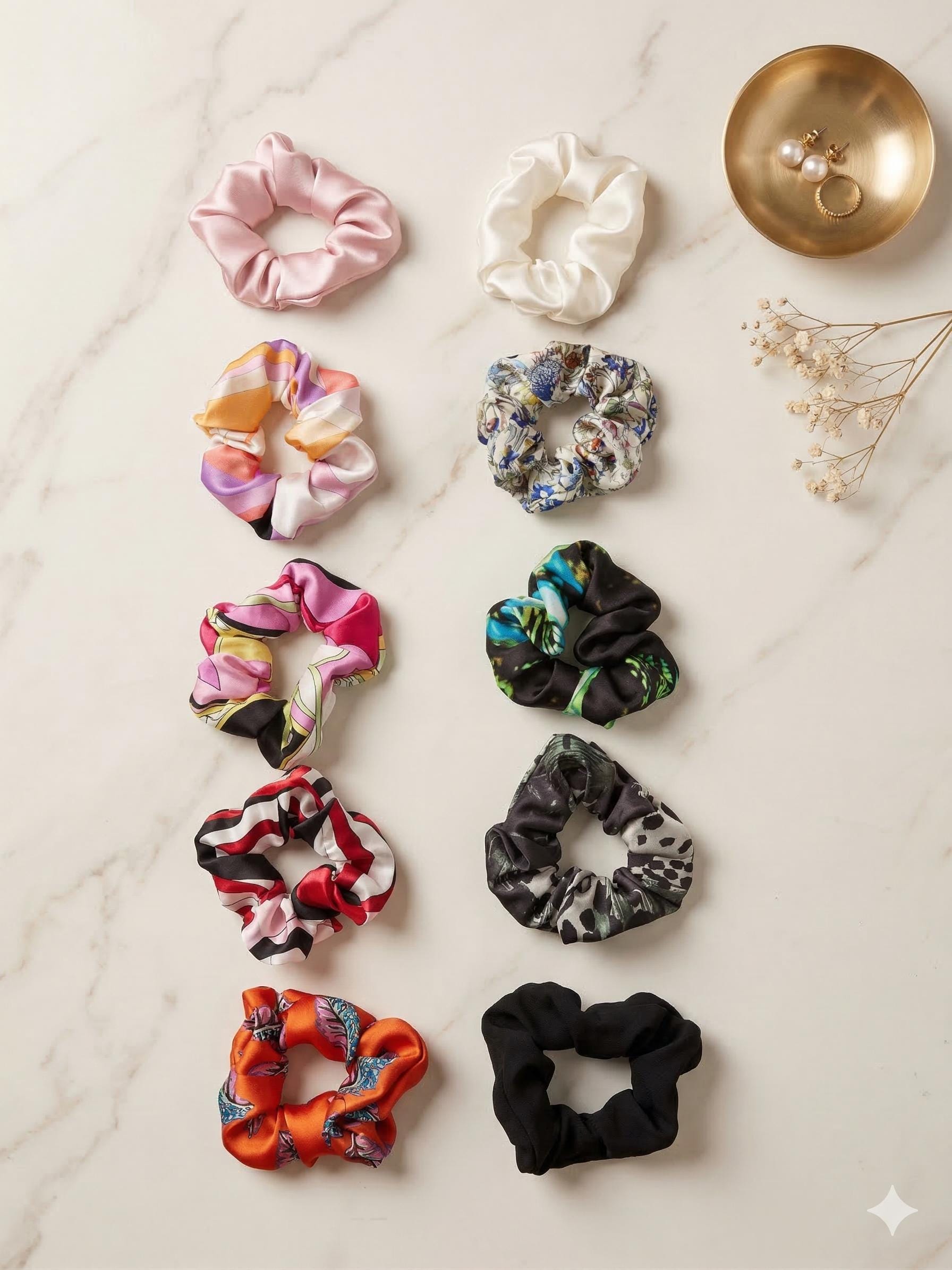 Gucci scrunchie GWP set of 2 Gucci Pink GG Silk Scrunchie Set of 2 Gucci | TLC main image 4