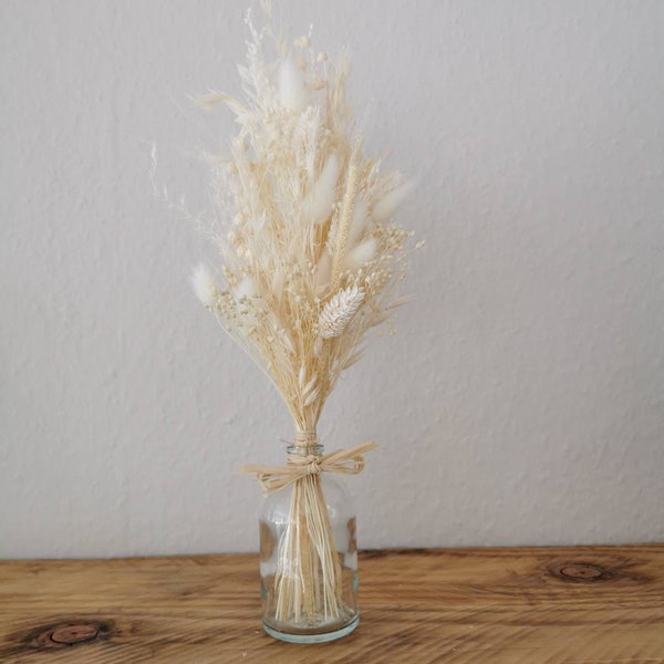 Bridal dried flower bouquet with vase