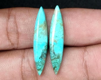 Par de cabochões turquesa natural do Arizona: pedra preciosa marquise com fundo plano (5 x 30 mm)
