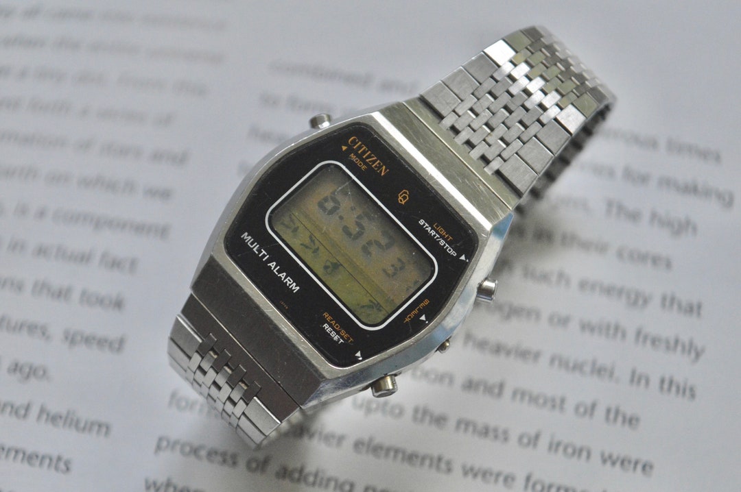 Citizen Vintage Digital Watch. Seiko Tissot Timex Omega