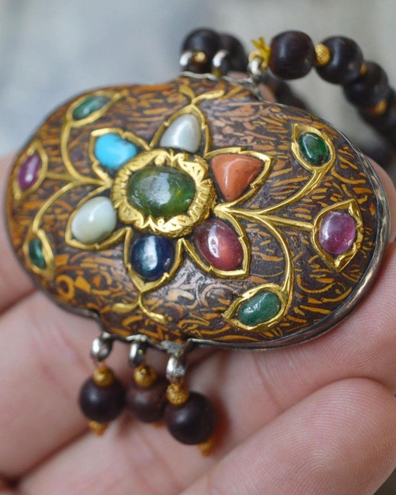 Vintage Mughal Jasper Pendant. Diamond Jewellery … - image 2