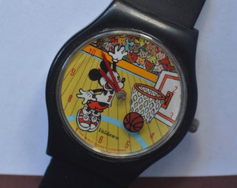 Mickey Mouse Vinage Disney Watch. Basic White Classic Retro Modern Seiko Citizen Junghans Omega Swatch Leather Handmade Vintage Tissot Gift