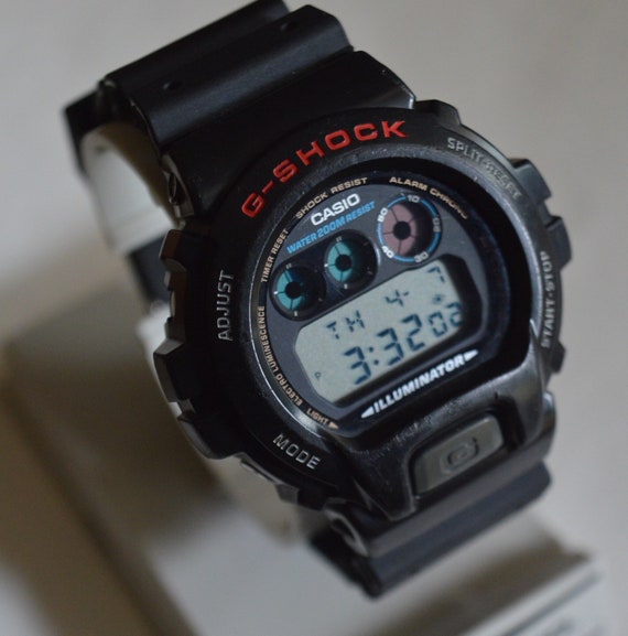 CASIO G-SHOCK NAVY