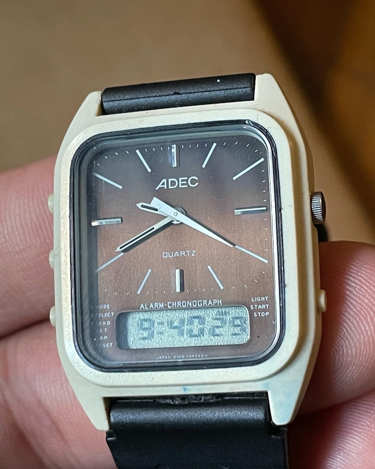 Adec quartz watch online