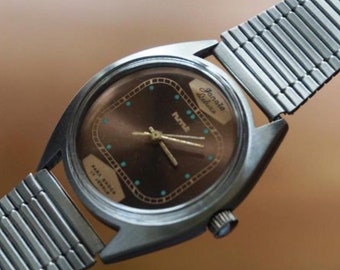 HMT Janata Deluxe Watch. Casio Vintage Retro Citizen Omega Rolex Classic Gift Ideas For Him Love Anniversary Birthday Military Field Seiko