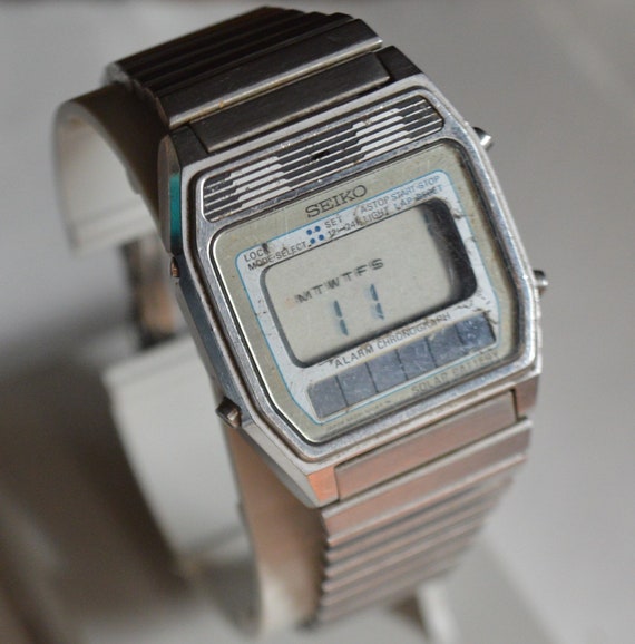 casio solar vintage watch