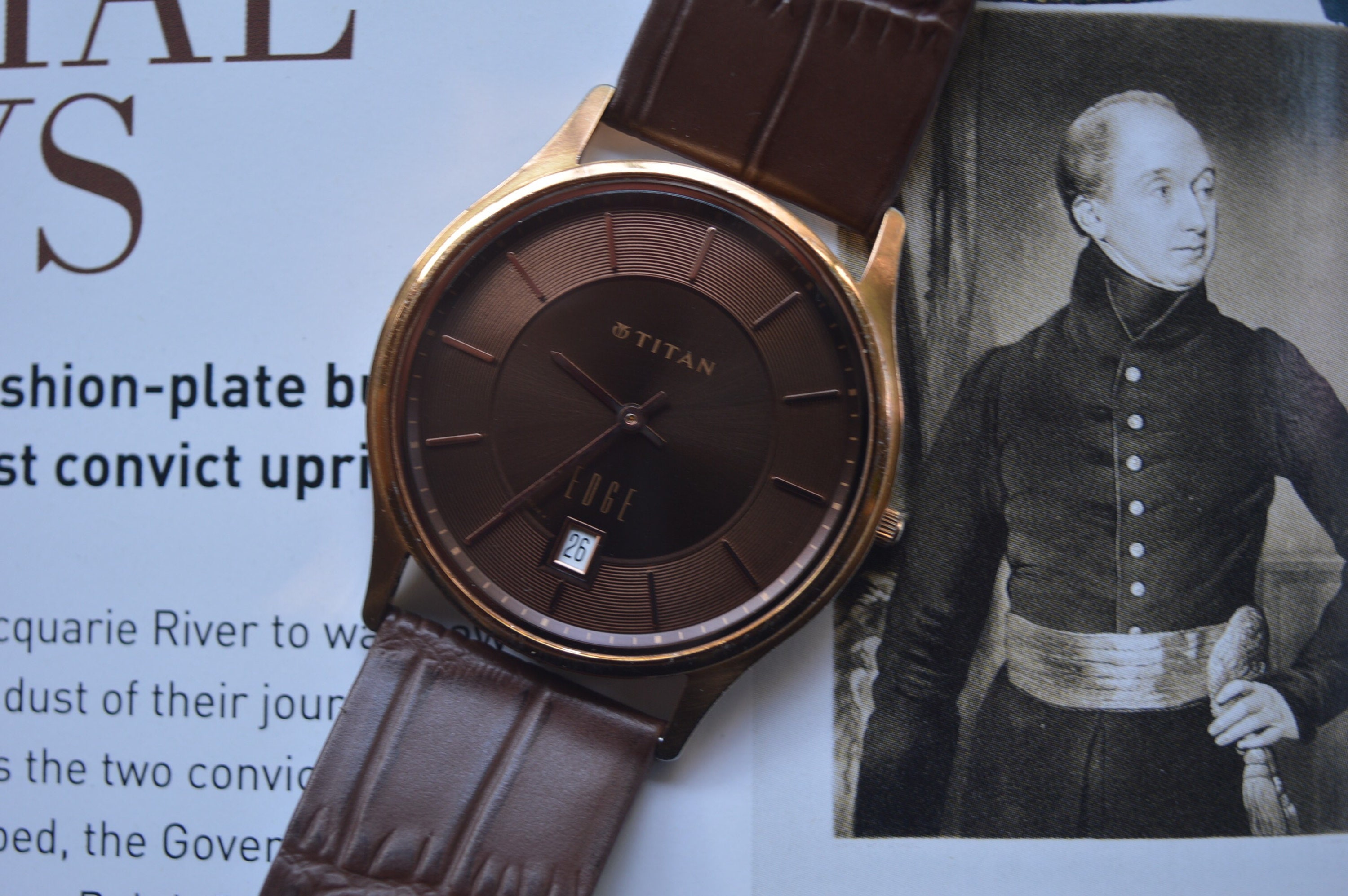 Titan slimmest wrist outlet watch