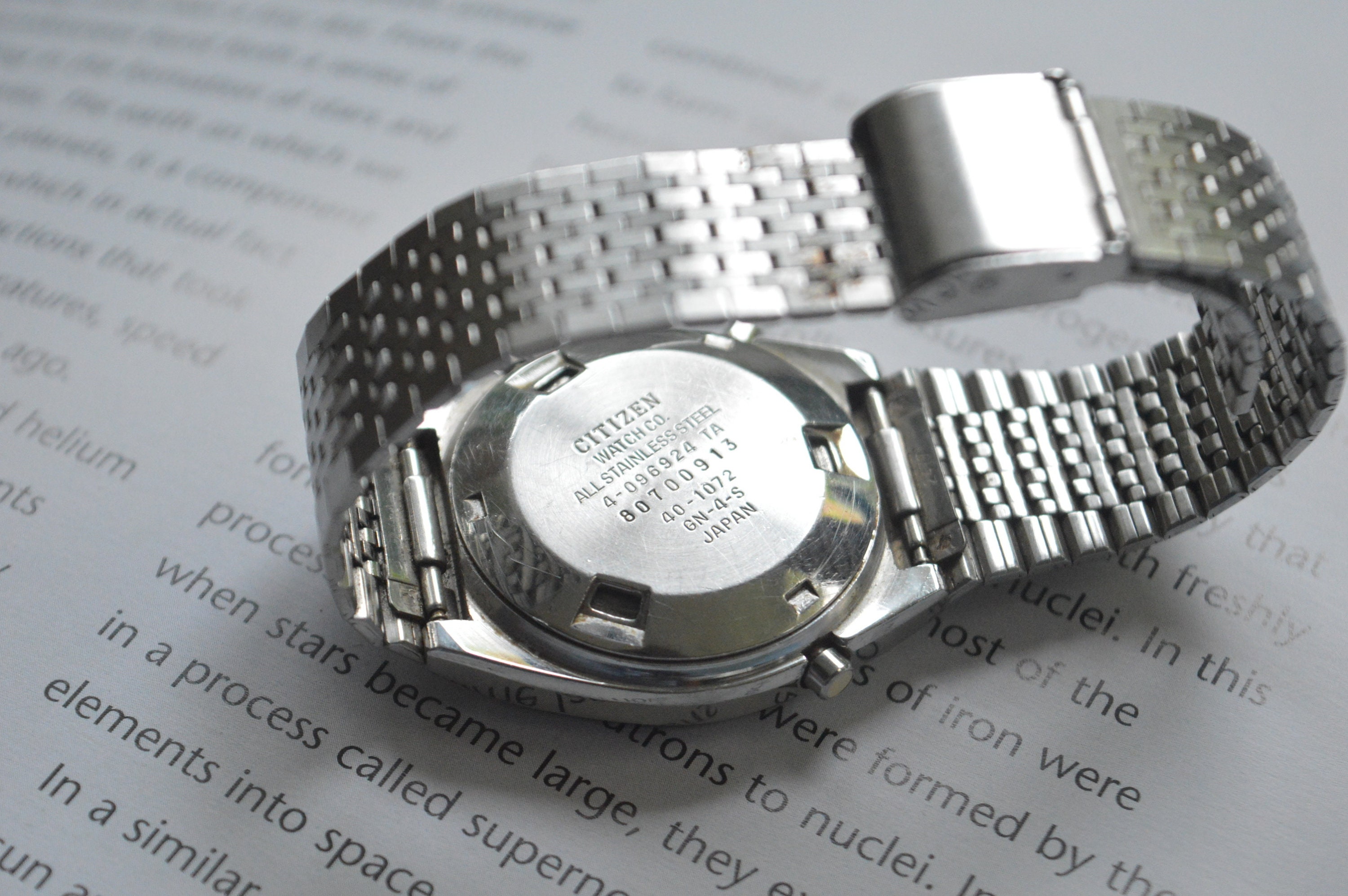 Citizen Vintage Digital Watch. Seiko Tissot Timex Omega Citizen Vintage Digital Watch. Seiko Tissot Timex Omega