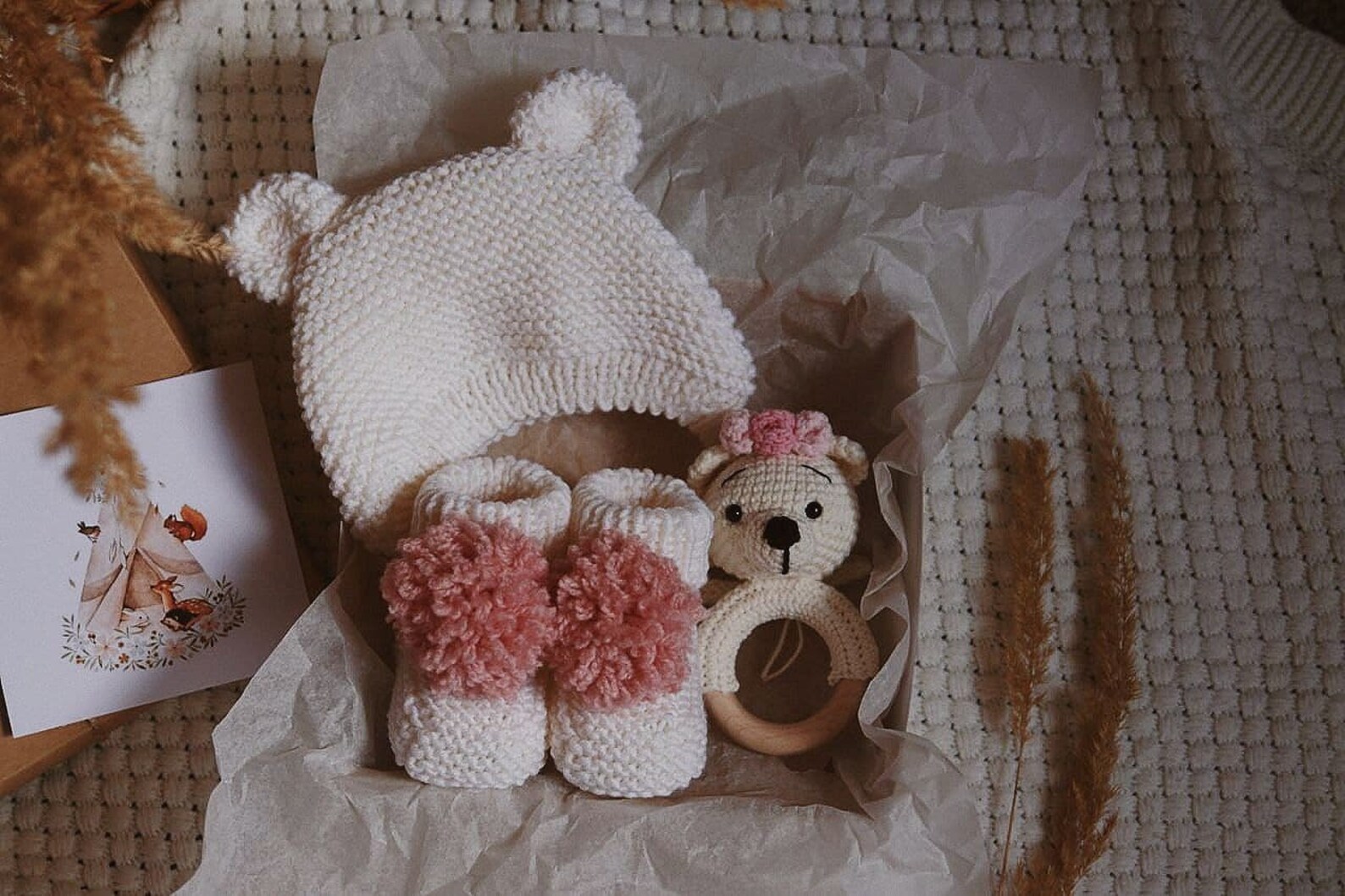 Gender reveal gifts for parents to be New gift basket baby Etsy