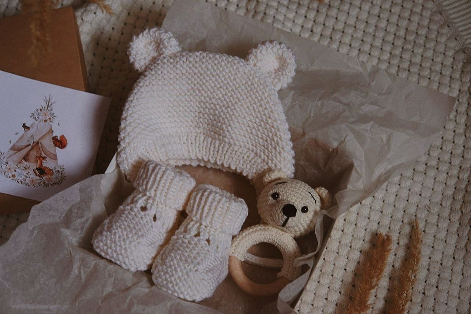 Gender reveal gifts for parents to be New gift basket baby Etsy