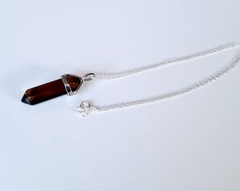 Collier en argent sterling à pointe de quartz fumé