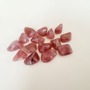 Pink/Raspberry Aventurine Tumblestone