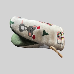 100% linen oven mitts, Pot holders, Eco friendly kitchen mittens, kitchen gloves, Oven gloves, Mice pattern print linen oven mitten